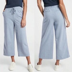 Athleta Farallon Heathered Wide‎ Leg Crop Pant in Light Blue Heather Size 4
